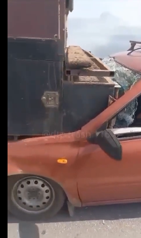 В Татарстане сильный дым от горящей травы стал причиной массовой аварии