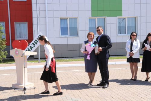 Прощай школа, здравствуй взрослая жизнь!