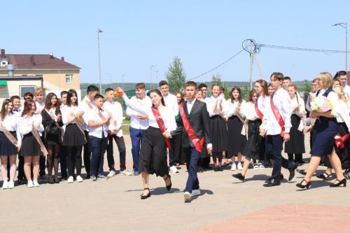 Прощай школа, здравствуй взрослая жизнь!