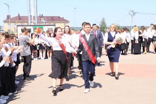 Прощай школа, здравствуй взрослая жизнь!