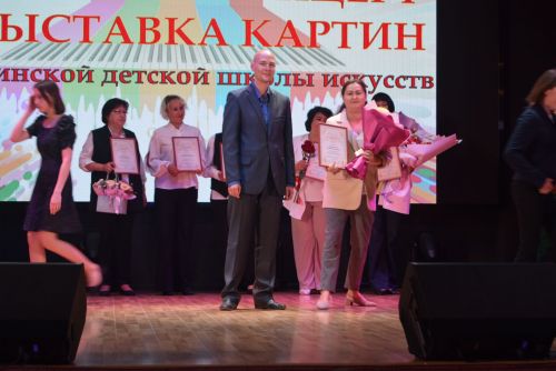 Отчетный концерт учащихся ДШИ прошел в Уруссу