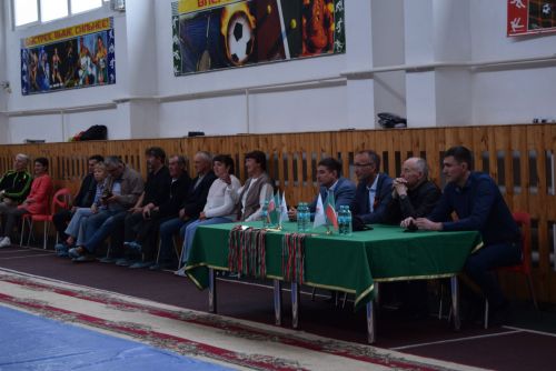 В Уруссу состоялось открытие Чемпионата Ютазинского района по национальной борьбе корэш