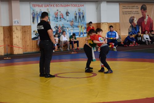 В Уруссу состоялось открытие Чемпионата Ютазинского района по национальной борьбе корэш