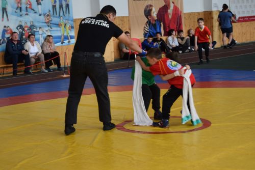 В Уруссу состоялось открытие Чемпионата Ютазинского района по национальной борьбе корэш