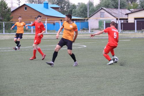 Футболисты команды ФК «Апсалямово» выиграли заинскую команду