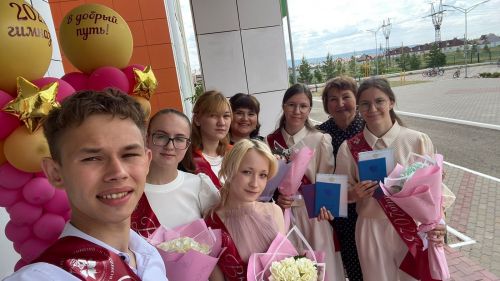 Праздник прощания с детством