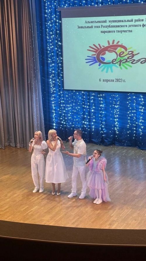 «Самой творческой» по результатам республиканского фестиваля  признана семья Исламовых из Уруссу