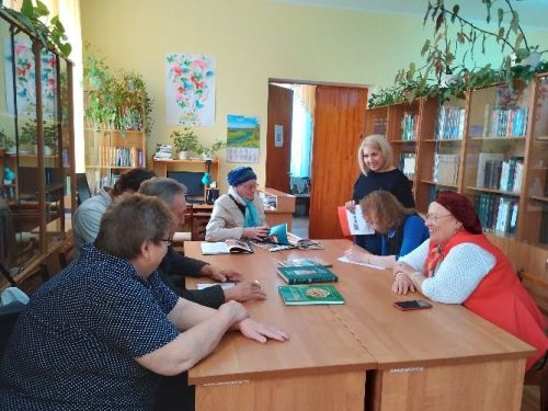 Мероприятие «Родного края разноцветье» прошло в Уруссинской ЦБС