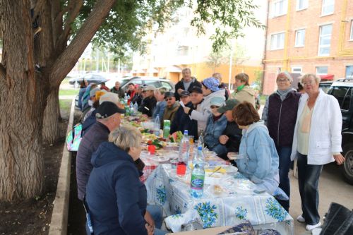 День рождения двора — объединяет всех соседей