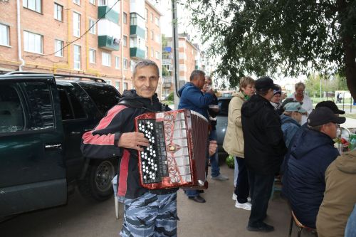 День рождения двора — объединяет всех соседей
