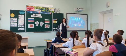 Младшие школьники Уруссинской гимназии познакомились с лидером «Движения первых» Тимуром Сулеймановым