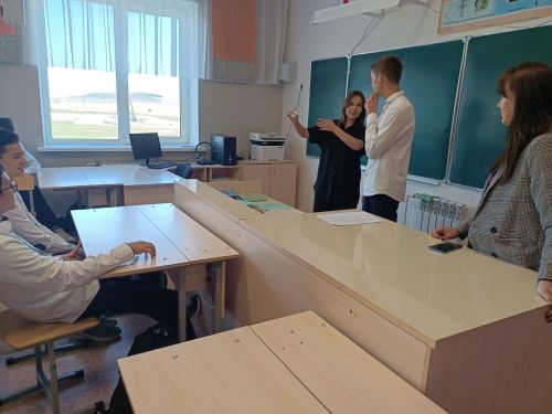 В спорах рождается истина - уруссинские гимназисты знают это не понаслышке