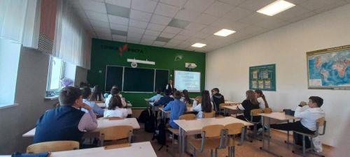 В Уруссинской гимназии прошло профориентационное занятие