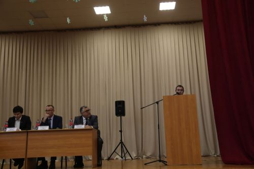Каракашлинцы на сходе граждан активно задавали вопросы