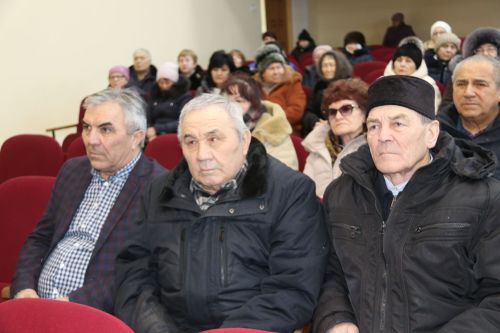 Каракашлинцы на сходе граждан активно задавали вопросы