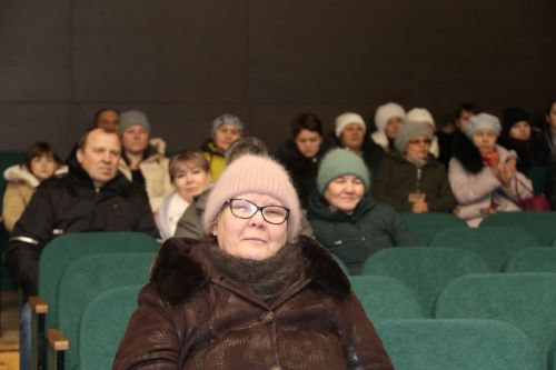 Приехавший в отпуск боец из Ютазов поблагодарил земляков