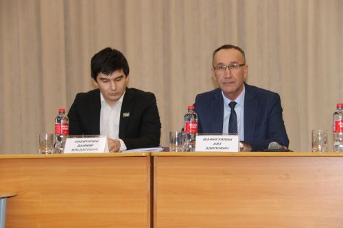 Каракашлинцы на сходе граждан активно задавали вопросы
