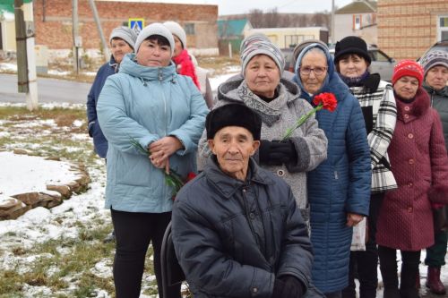 Староуруссицы гордятся своим земляком