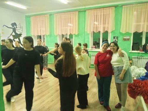 В студии «Юные таланты» сегодня царила атмосфера радостного волнения и вдохновения