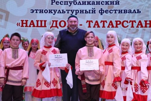Народный танцевальный ансамбль «Ютазы Йолдызлары»принял участие в зональном этапе конкурса «Наш Дом Татарстан»