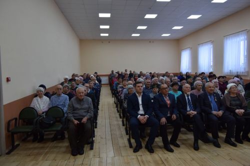 В Байряке с размахом поздравили хлеборобов