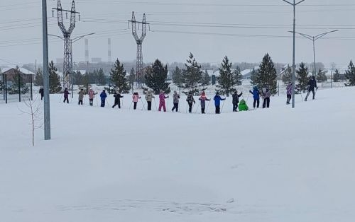 Младшие школьники Уруссинской гимназии встали на лыжи