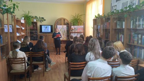 В Уруссинской ЦБС прошло мероприятие  «Никто не создан для войны»