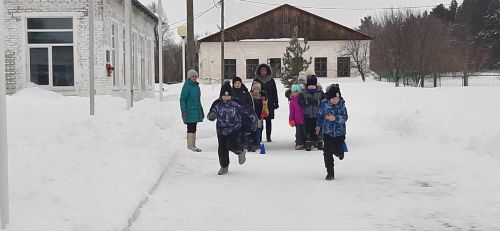 В Байрякинской школе стартовал месячник военно-патриотического воспитания