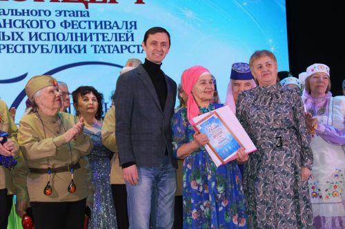Главный подмосток района озарил «Балкыш»