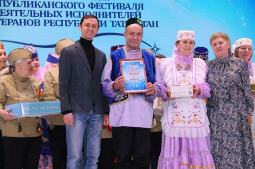 Главный подмосток района озарил «Балкыш»
