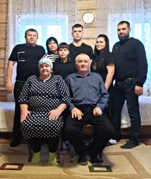 Байрякинец Назим Салимзянов: заслуженный механизатор, хороший семьянин