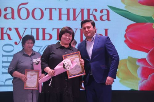 Лучшие культработники Ютазинского района получили заслуженные награды