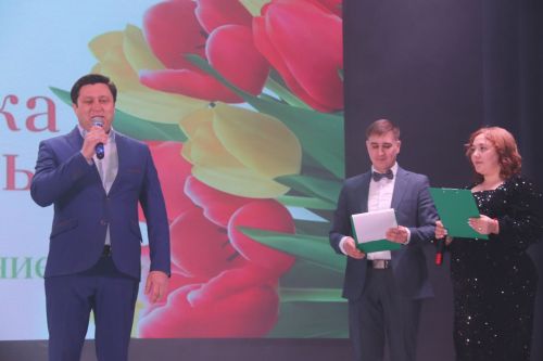 Лучшие культработники Ютазинского района получили заслуженные награды