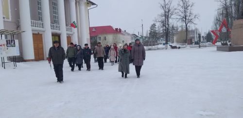 В Уруссу организован стихийный мемориал