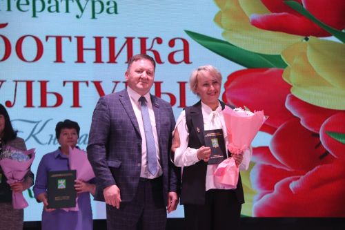 Лучшие культработники Ютазинского района получили заслуженные награды