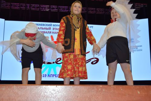 Яркие и талантливые ютазинцы представили свое творчество на конкурсе