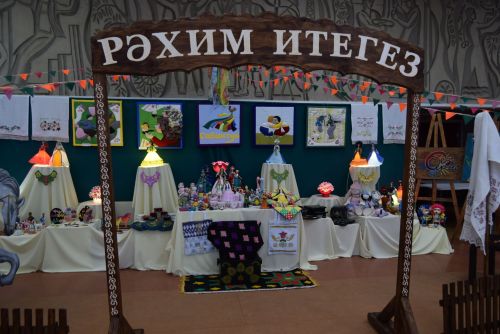 Яркие и талантливые ютазинцы представили свое творчество на конкурсе