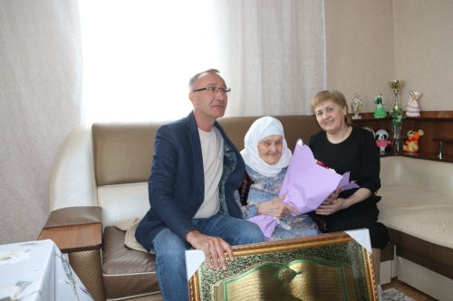 Побывала в немецком плену: ютазинка Мухтарама Хаертдинова отметила 105-летний юбилей