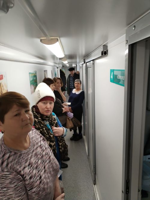 Вчера в Ютазинский район прибыла мобильная поликлиника.