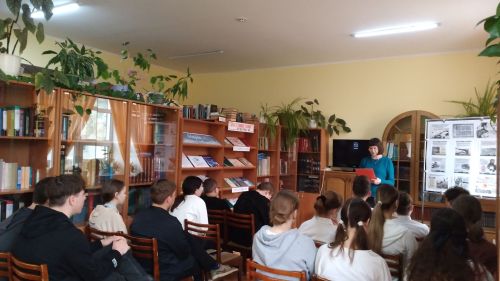 В Центральной библиотеке прошел Урок исторической правды «Без срока давности»