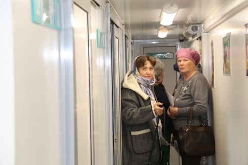 В селах — автомашина мобильной поликлиники
