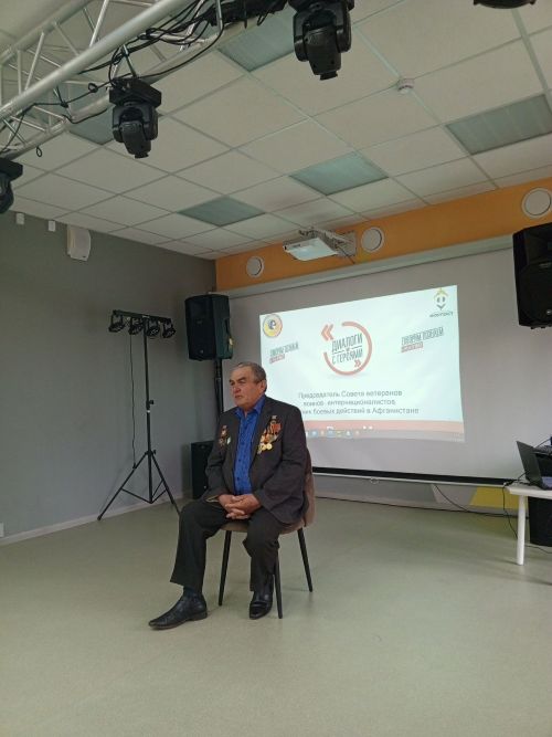 Активисты ПМК «Атлант» встретились с ветераном Афганистана