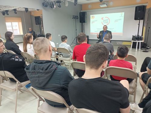 Активисты ПМК «Атлант» встретились с ветераном Афганистана