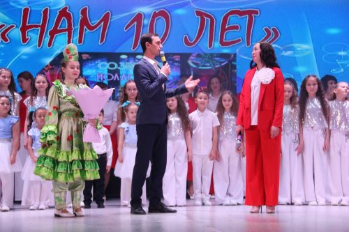 Юбилей отметил вокальный ансамбль «7 Нот»