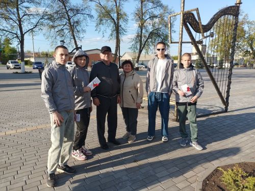 В Уруссу прошла акция, посвященная Международному дню памяти людей, умерших от СПИДа