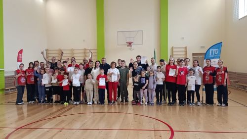 В Уруссу прошел районный фестиваль «Папа, мама, я – ГТО сдает семья»
