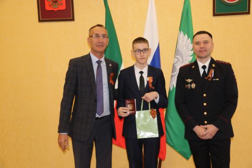 С вручением паспортов, они обрели ответственность