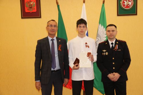 С вручением паспортов, они обрели ответственность