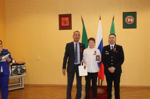 С вручением паспортов, они обрели ответственность