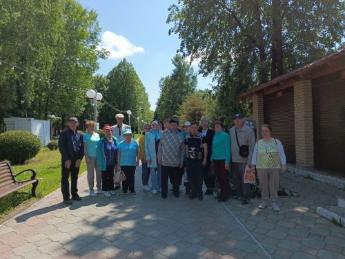 Члены общества инвалидов  Ютазинского  района побывали на экскурсии в Альметьевске
